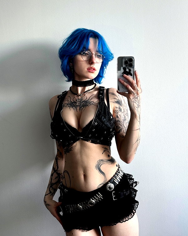 lyracr0w0 instagram image archive image