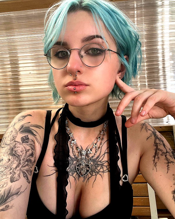 lyracrowo instagram image archive image
