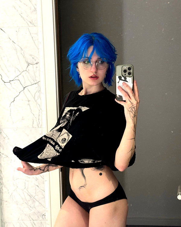 lyracrowo instagram image archive image