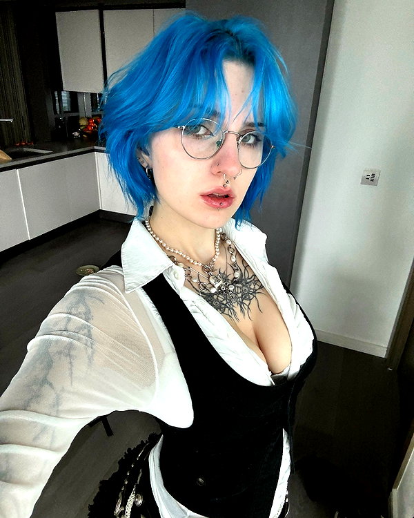 lyracrowo instagram image archive image