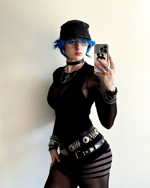 lyracrowo instagram image archive image