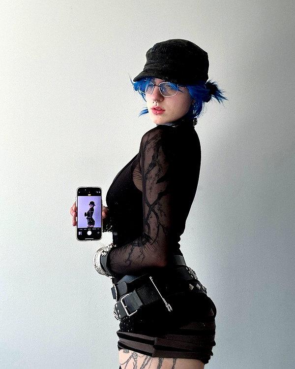 lyracrowo instagram image archive image