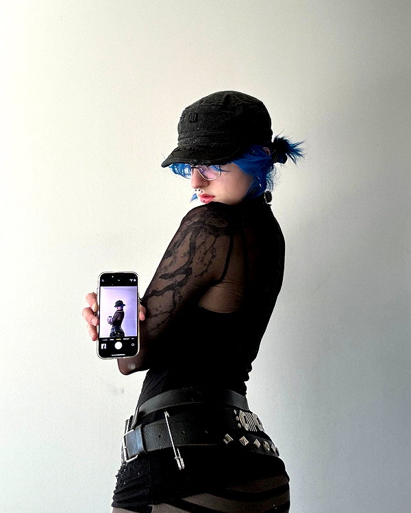 lyracrowo instagram image archive image