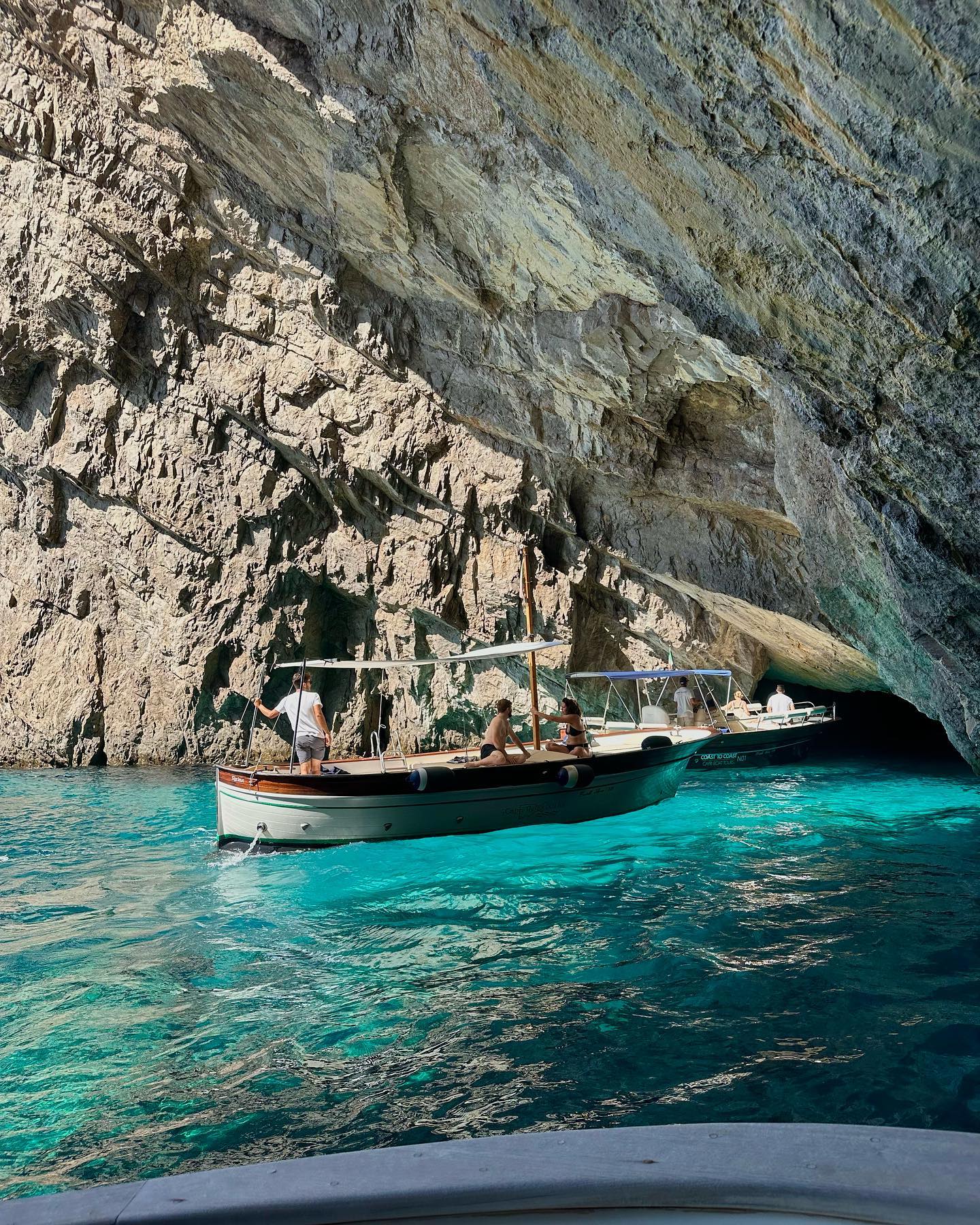 maayan.shaibi instagram image archive image