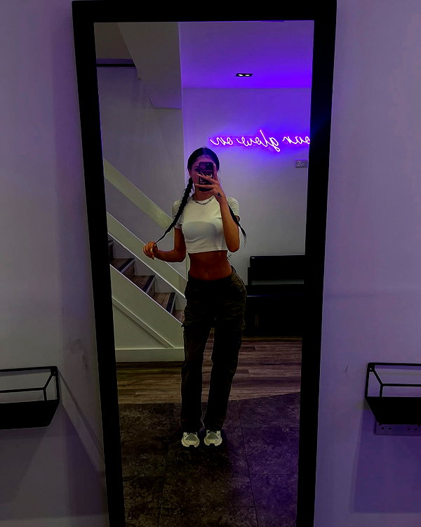 macyhannahx instagram image archive image