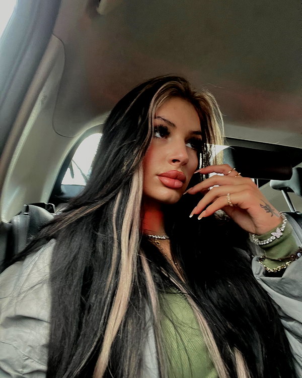 macyhannahx instagram image archive image