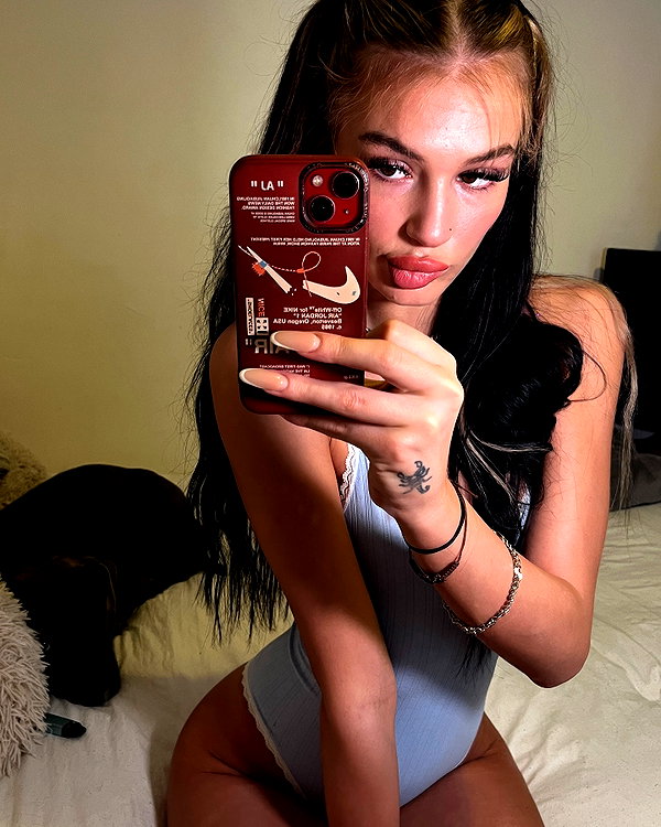 macyhannahx instagram image archive image