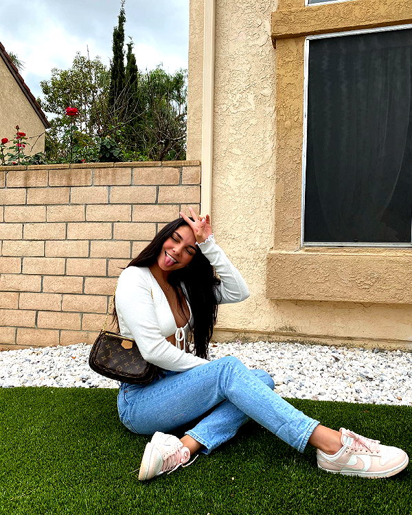 madelinemonet instagram image archive image