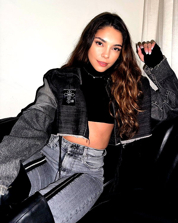madelinemonet instagram image archive image