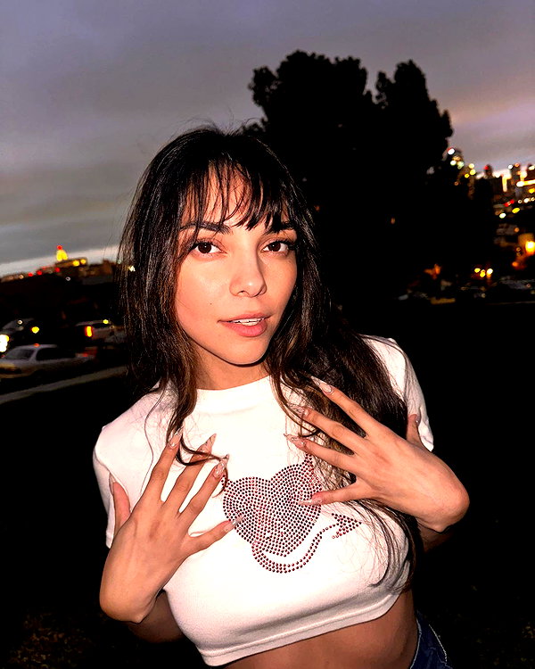 madelinemonet instagram image archive image