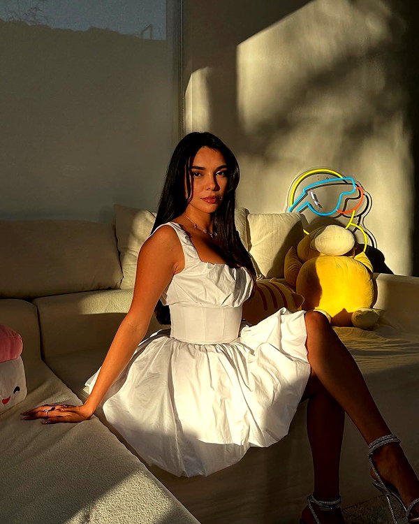 madelinemonet instagram image archive image