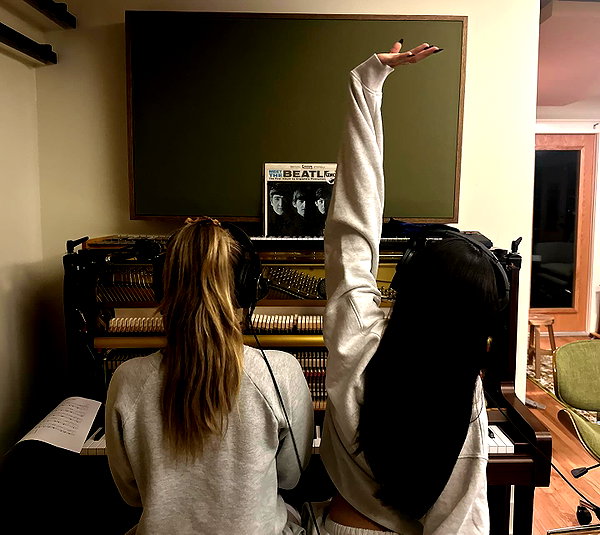 madisonbeer instagram image archive image