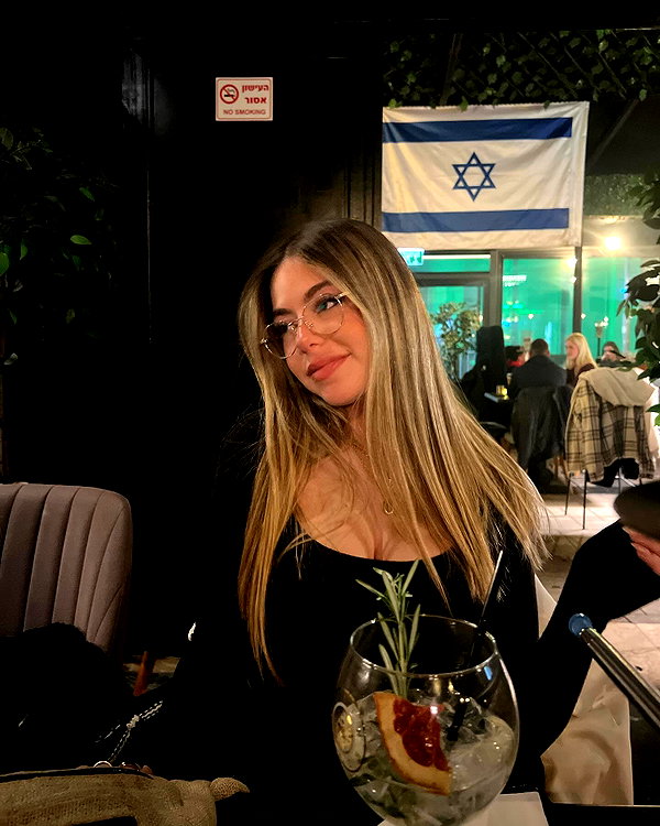 mai_glazer instagram image archive image