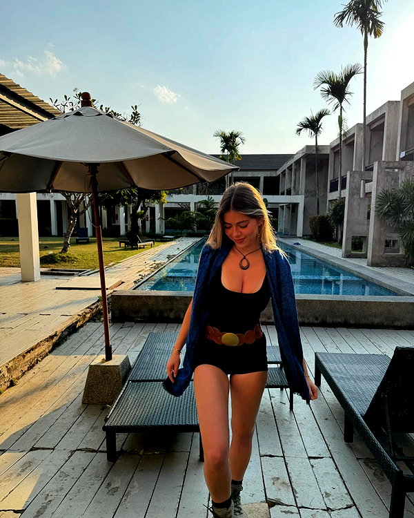 mai_glazer instagram image archive image
