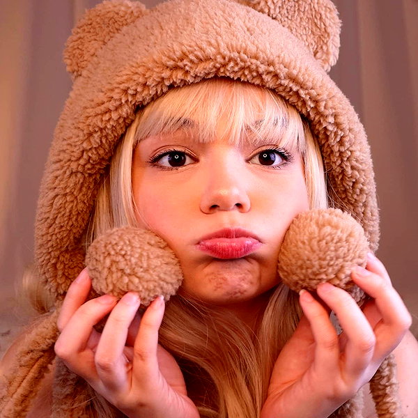 maimynyan instagram image archive image