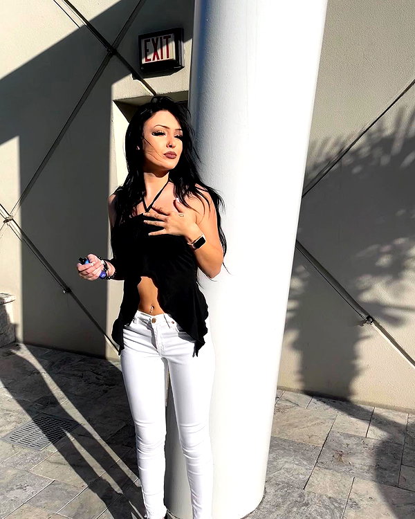 makayluxe instagram image archive image