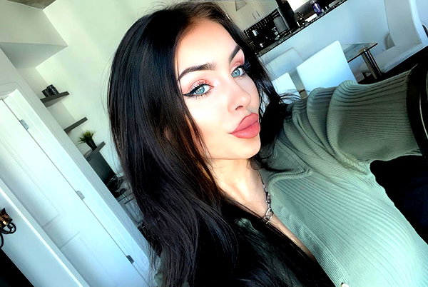 makayluxe instagram image archive image