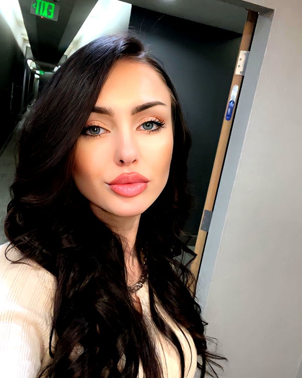 makayluxe instagram image archive image