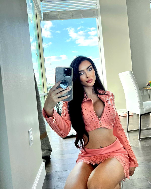 makayluxe instagram image archive image
