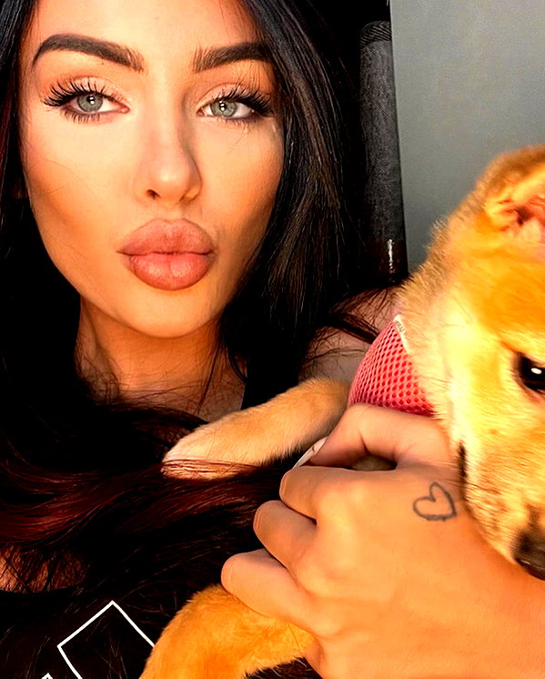 makayluxe instagram image archive image