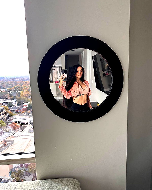 makayluxe instagram image archive image