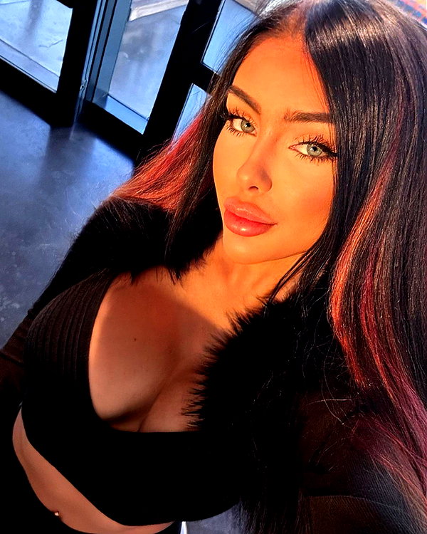 makayluxe instagram image archive image