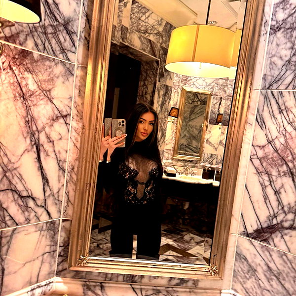 makayluxe instagram image archive image
