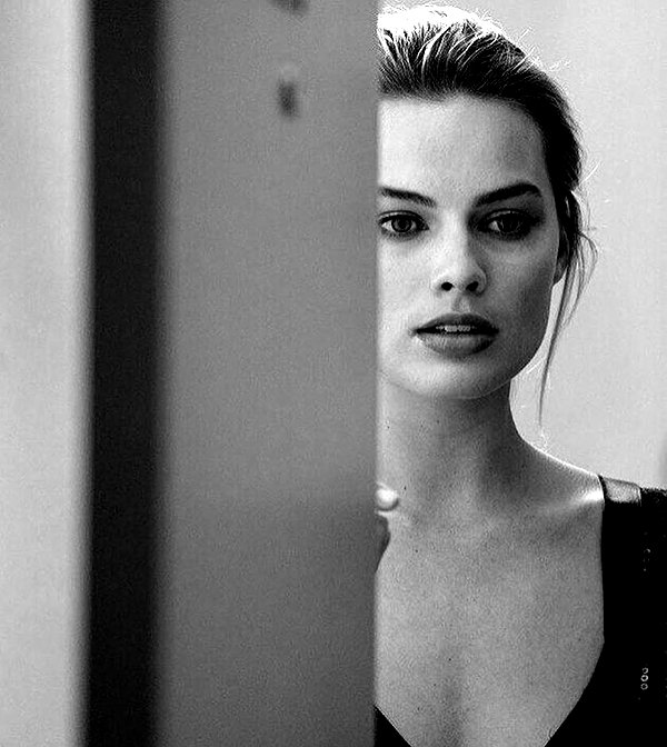 margotrobbieofficial instagram image archive image