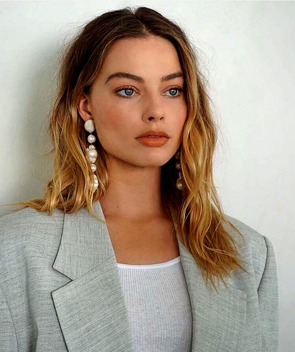 margotrobbieofficial instagram image archive image