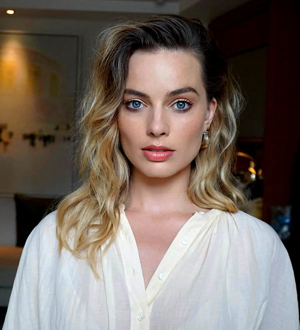 margotrobbieofficial instagram image archive image