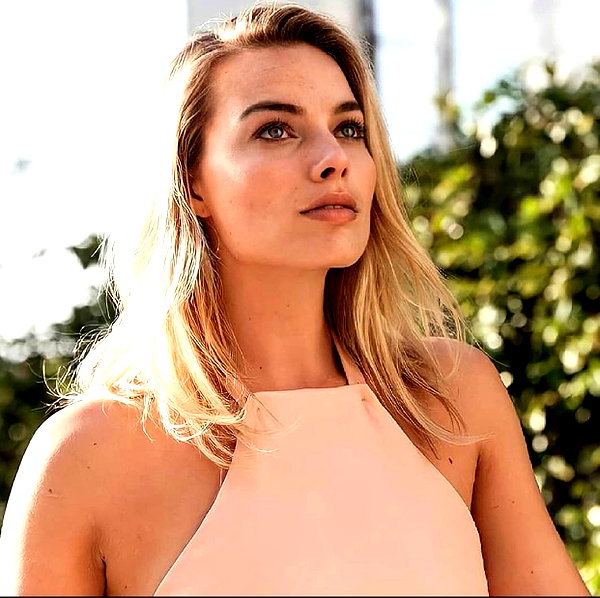 margotrobbieofficial instagram image archive image