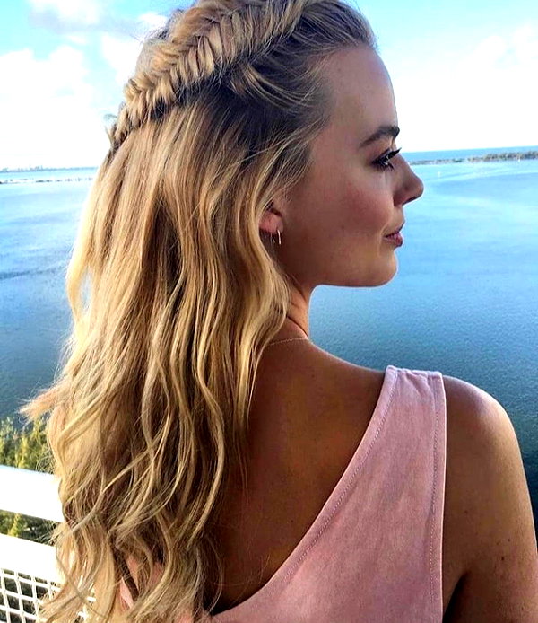 margotrobbieofficial instagram image archive image