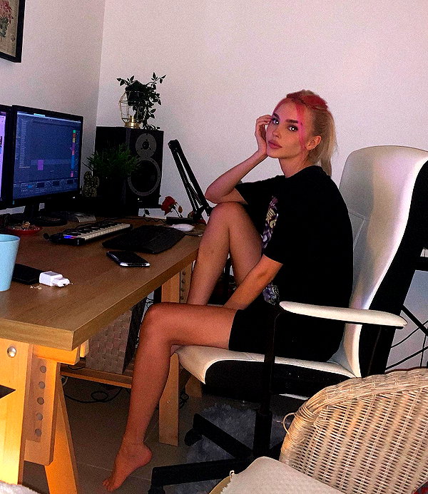 maria_domark instagram image archive image