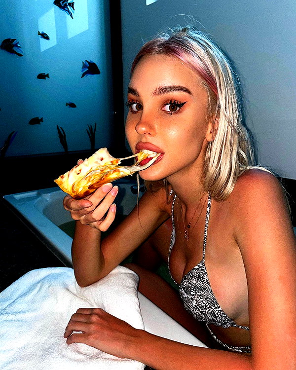maria_domark instagram image archive image
