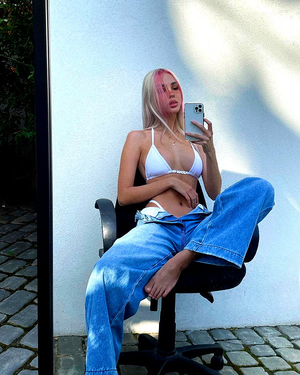 maria_domark instagram image archive image