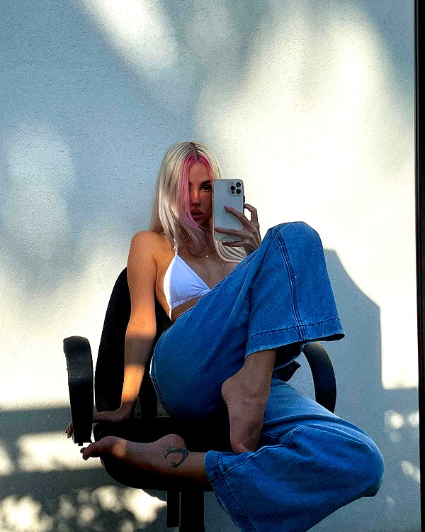 maria_domark instagram image archive image