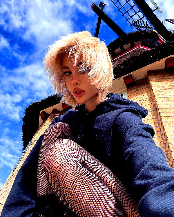 maria_domark instagram image archive image