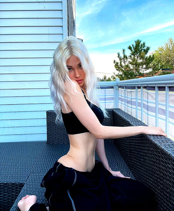 maria_domark instagram image archive image