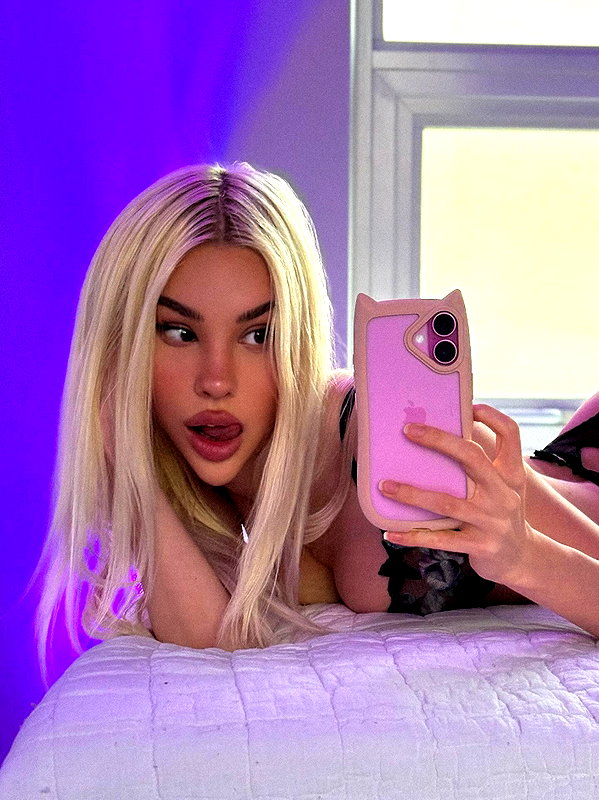 maria_domark instagram image archive image