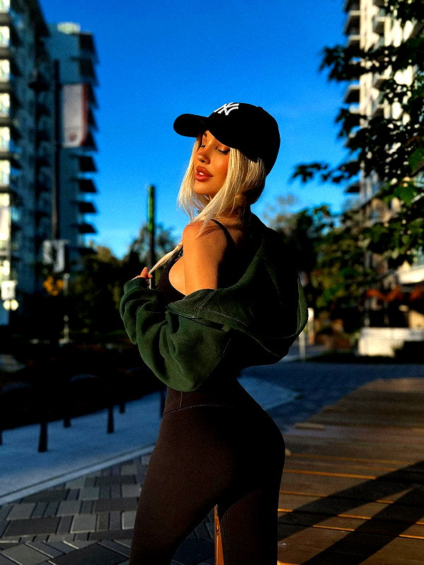 maria_domark instagram image archive image