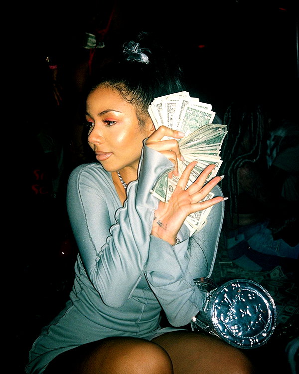 mariahthescientist instagram image archive image