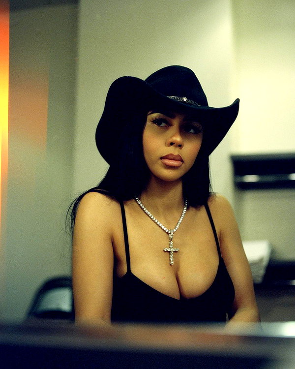 mariahthescientist instagram image archive image