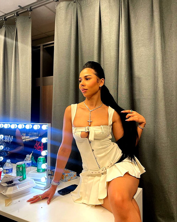 mariahthescientist instagram image archive image