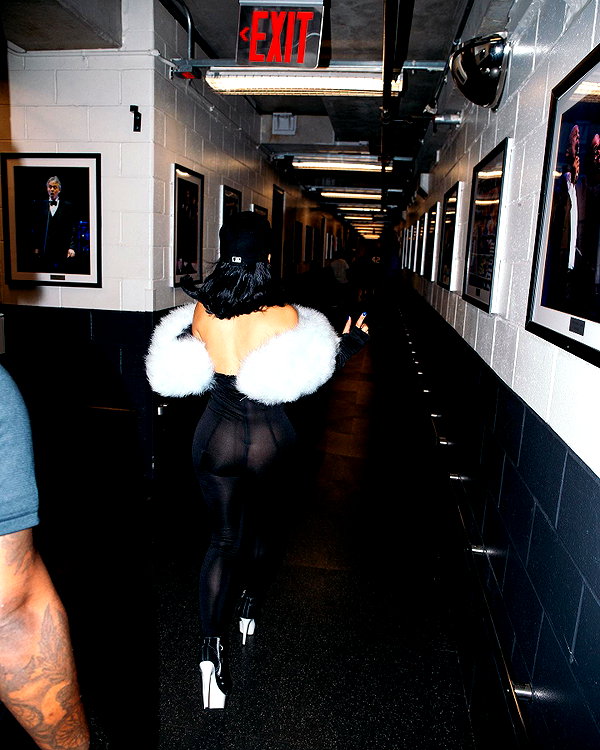 mariahthescientist instagram image archive image