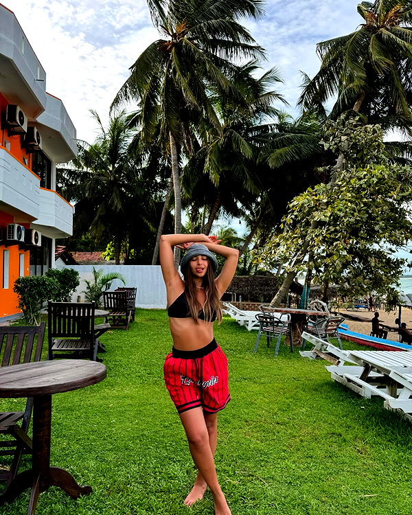 mayan.cohen instagram image archive image