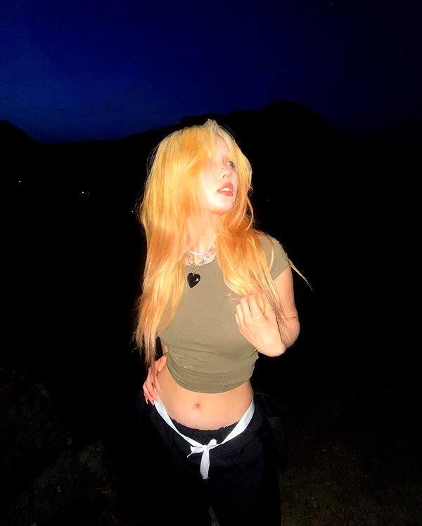 meeyinara instagram image archive image