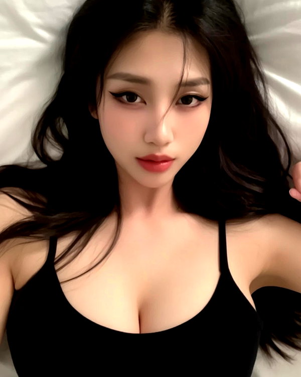 megiakhotinh99 instagram image archive image