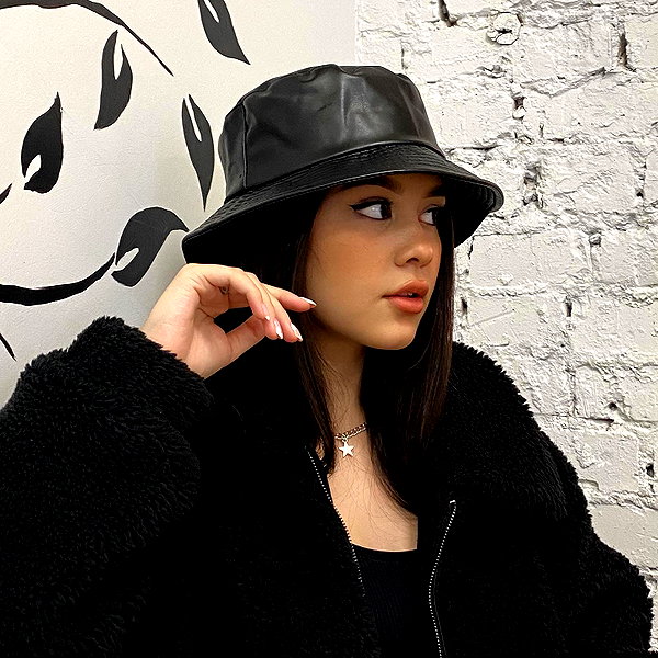 mekhrona_18 instagram image archive image
