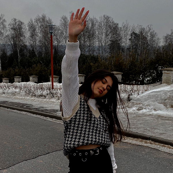 mekhrona_18 instagram image archive image