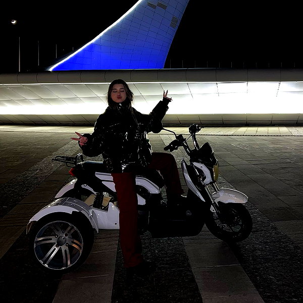 mekhrona_18 instagram image archive image